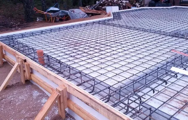 Монтаж монолитной плиты